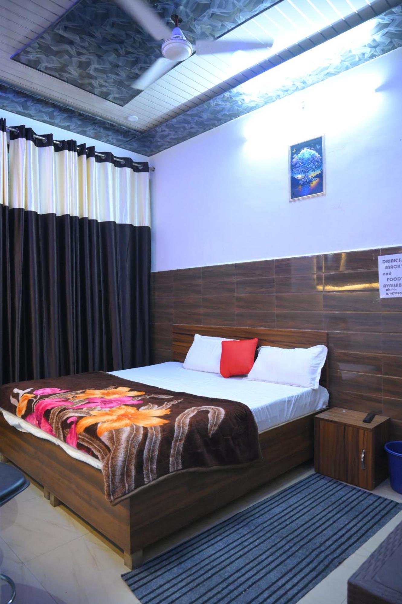 Hotel Starlight Мератх Экстерьер фото