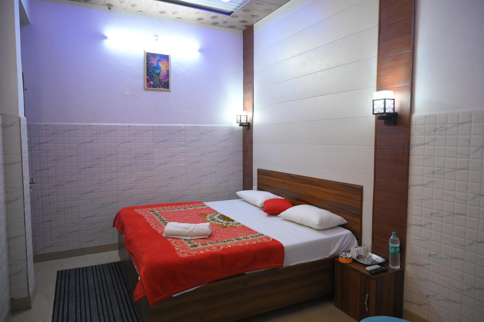 Hotel Starlight Мератх Экстерьер фото